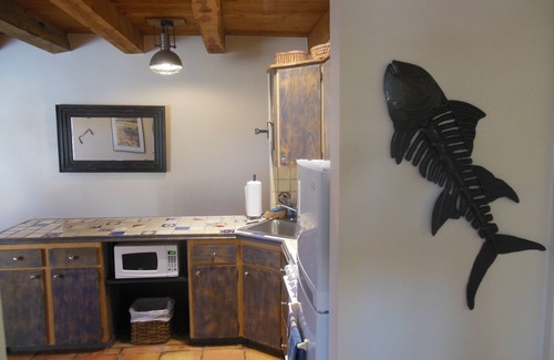 Taos Cottage | Casa Azul/Charming Downtown Casita
