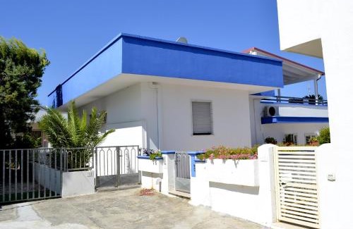 Marina San Gregorio House | Casa Baia Rosa