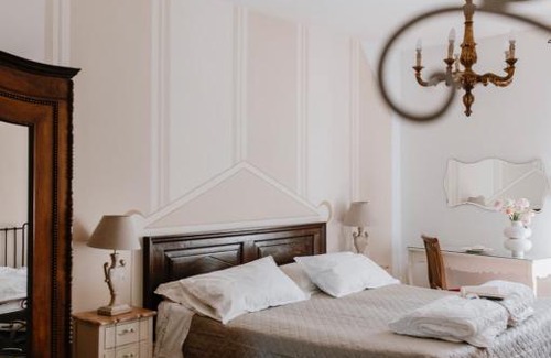 Novello Hotel | Casa Barbabuc