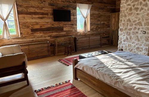 Sirnea House | Casa Batraneasca - Domeniul Valea lupilor