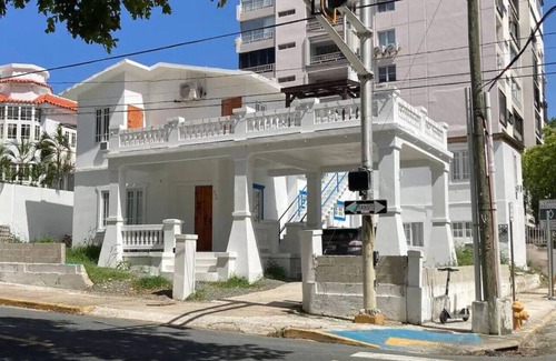 Miramar House | Casa Blanca ~ Center of Miramar: Caribbean Living