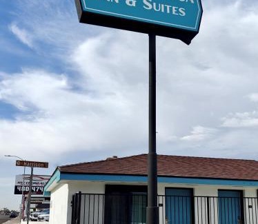 Chandler Hotel | Casa Blanca Inn and Suites