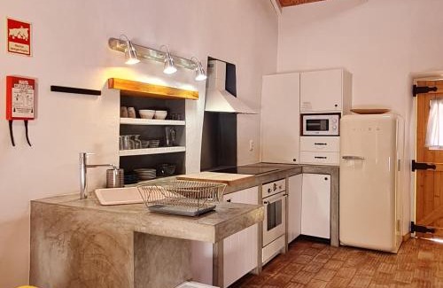 Baiona House | Casa Blanca