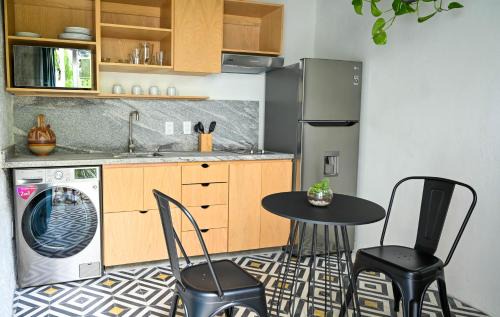 Americana Hotel | Casa Blanco by Barrio Mexico