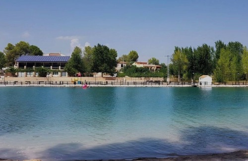 Chella House | Casa bonaire ideal for families surrounded by a beautiful environment.