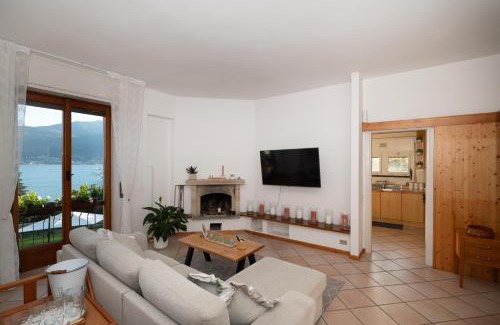 Verbania Apartment | Casa Bonita Vista Lago e spiaggia privata