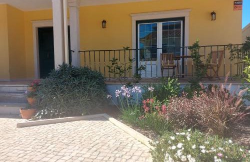 Alcobaca Villa | Casa Botanica