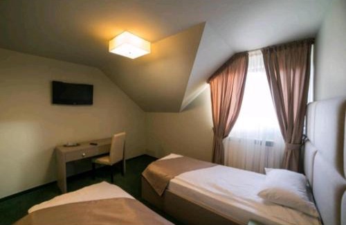 Golesti Hotel | CASA BUDISTEANU 2