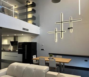 Jaen House | Casa Bulevar, moderna y exclusiva