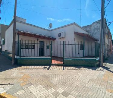 San Nicolas de los Arroyos House | Casa con la mejor ubicación. A un paso de todo!