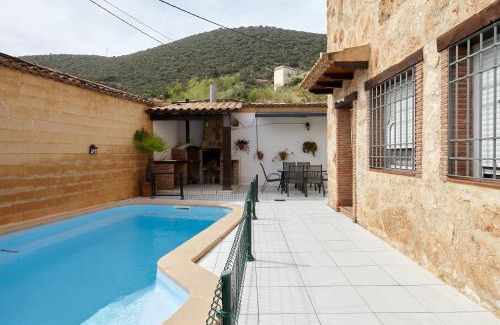 Arbuniel House | Casa Calera