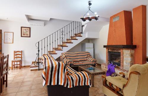 Arbuniel House | Casa Calera