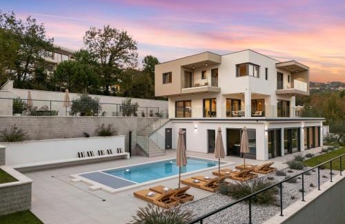 Opatija Villa | Casa Calme luxury villa surounded with nature Opatija including EVcharging station