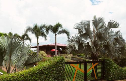 San Jose del Guaviare Ski Chalet | Casa Campestre Reina María