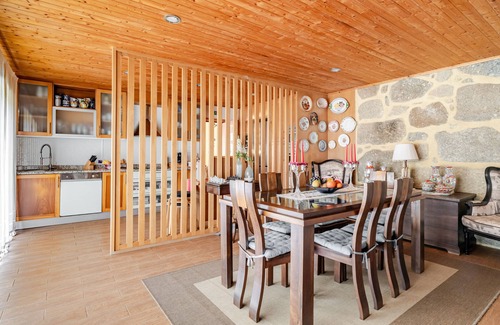 Caldelas House | Casa Campo do Telhado