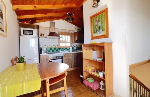 Canillas de Aceituno Apartment | Casa Canillas - amazing views, hiker's paradise, village center, sleeps 4-6!