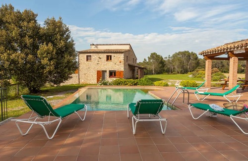 Galliners Villa | Casa Castelot - Beautiful and Peaceful Surroundings, Pool, 25 km to beach