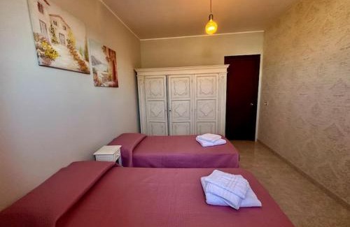 Ladispoli Apartment | Casa Cecilia(Villino da 2 a 8 persone)