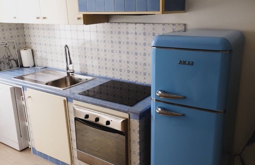 Quartiere XXVII Primavalle Apartment | Casa Celeste, Delizioso, Silenzioso e Luminoso a 450 Metri Dalla Metropolitana