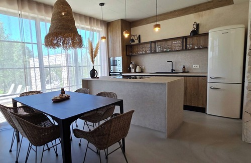 Novaki Motovunski Villa | Casa CHA a villa immersed in nature and privacy with open views of Istrian hills