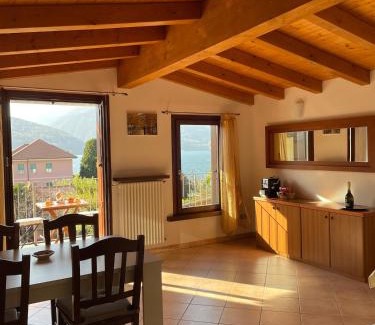 Maccagno Apartment | Casa Charlie