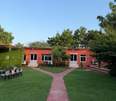 Jhalamand Resort | Casa Chillax