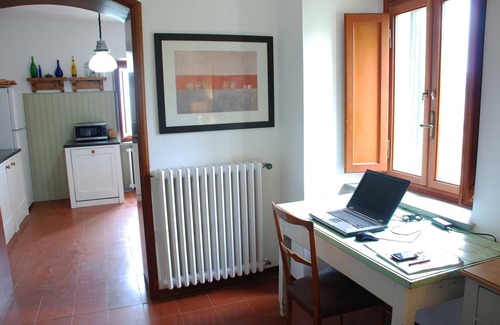 Capannori Villa | Casa Collina Verde, Highly rated villa near Lucca with private pool & garden.