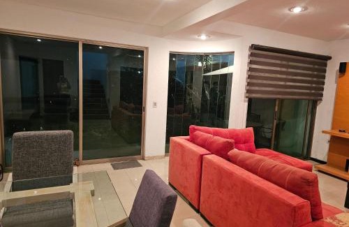 Jiutepec House | Casa con alberca privada en Fraccionamiento