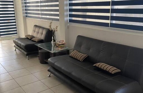 Culiacan House | Casa confortable. Dos. Recamaras. Sala comedor.