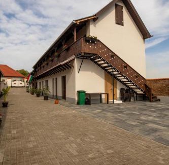 Balauseri House | Casa Csiki Vendégház