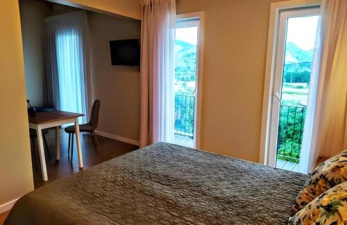 Campo de Gerez House | Casa Da Avó Custódia