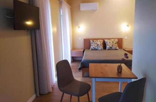 Campo de Gerez House | Casa Da Avó Custódia