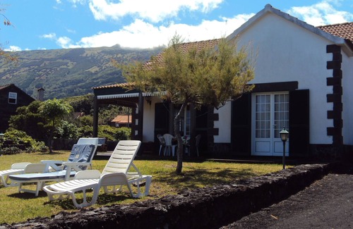 Prainha Ski Chalet | Casa da Baía, Prainha de Baixo, Pico Island