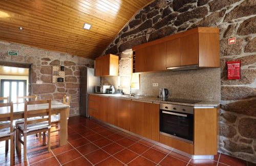 Cabril House | Casa da Cascata