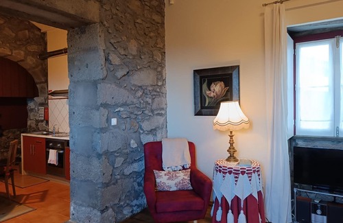 Algarvia House | Casa da Fonte - Historic Stone House in Azores