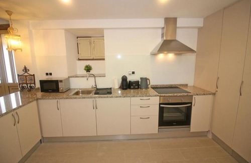 Covide House | Casa da Lameira I by Gerês Casas