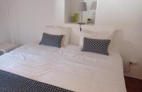 Avis House | Casa da Orada