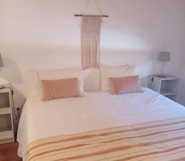 Avis House | Casa da Orada