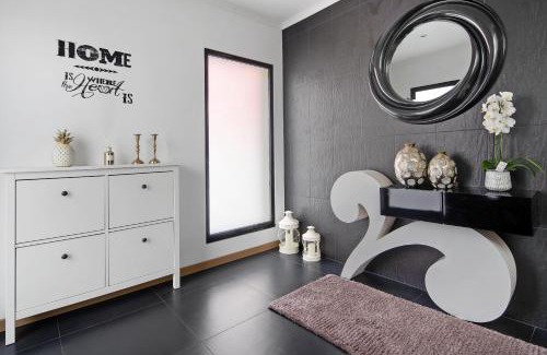 Santa Barbara House | Casa da Orquidea