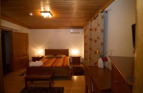 Seia House | Casa da Ribeirinha