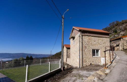 Carralcova House | Casa da Varanda
