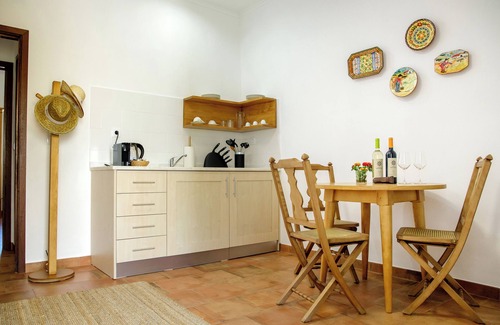 Borba Other | CASA DAS COLMEIAS A haven of tranquillity, where nature reveals all its beauty.