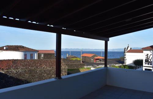 Sao Roque do Pico House | Casa das Ondas