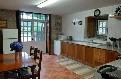 Paredes de Coura Cottage | Casa de Campo Acolhedora com Piscina Privativa