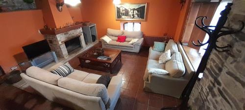 San Cristobal de Valdueza House | Casa de Abril 2