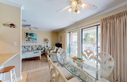 Surfside Beach Hotel | Casa De Floral