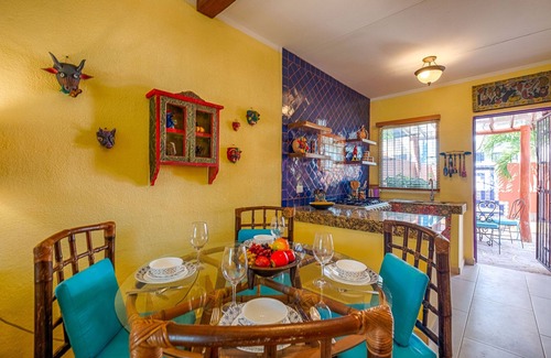 Tulum City Center House | Casa De Las Joyas.Sweet Casita Near Xcacel Beach: Newly remodeled late 2023!