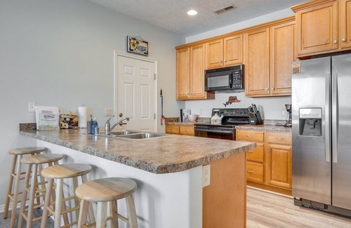 Mesquite Condo | Casa De Lucy | 2 BR Ground-Level Condo | Community Pool/Hot Tub & $500 Daily Activities | Sleeps 6