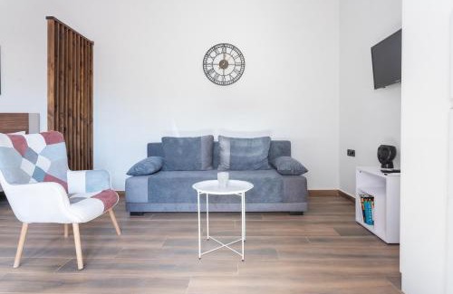 Mytilene Apartment | Casa de Pera 2
