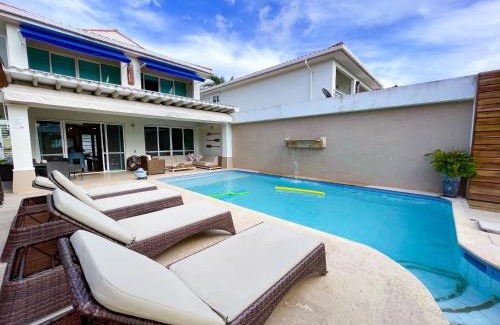 Arroyo de Piedra House | Casa de Playa